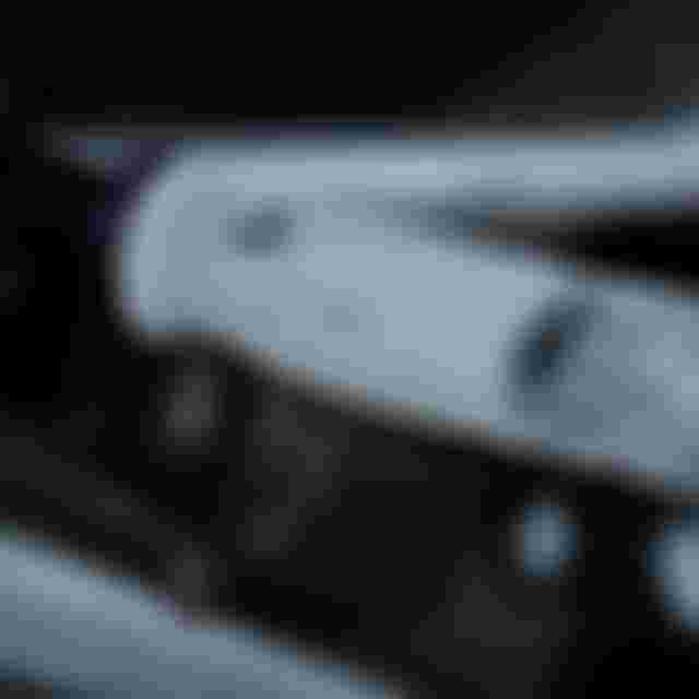 sqlab-mtb-black-white-grip-ION