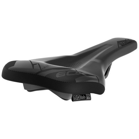 SQlab 6OX Ergowave active E-MTB saddle in black with active-saddle technology and wave-profile ergonomics