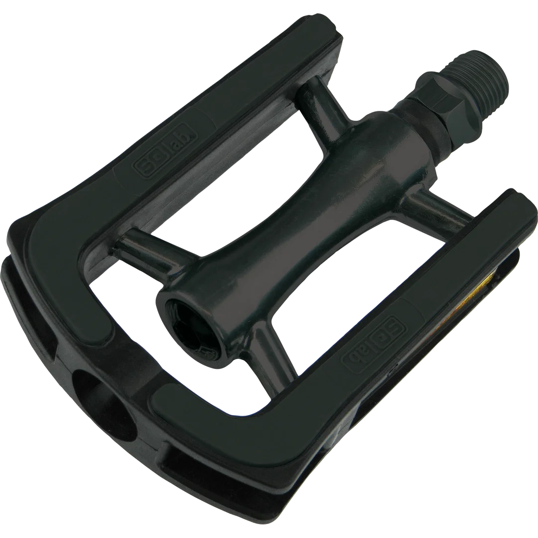 SQlab 521 city bike platform pedal size S in black, three-quarter view