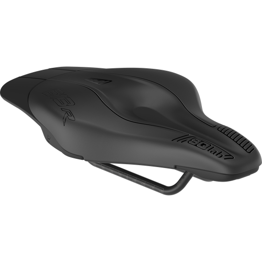 SQlab 613 Ergowave R Triathlon-Sattel in schwarz, Dreiviertelansicht