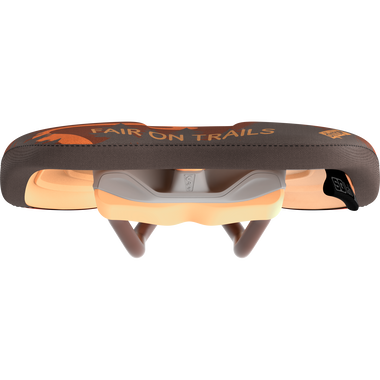 SQlab 611 Ergowave active 2.1 ltd. Fair on Trails MTB-Sattel in dunkelbraun und orange