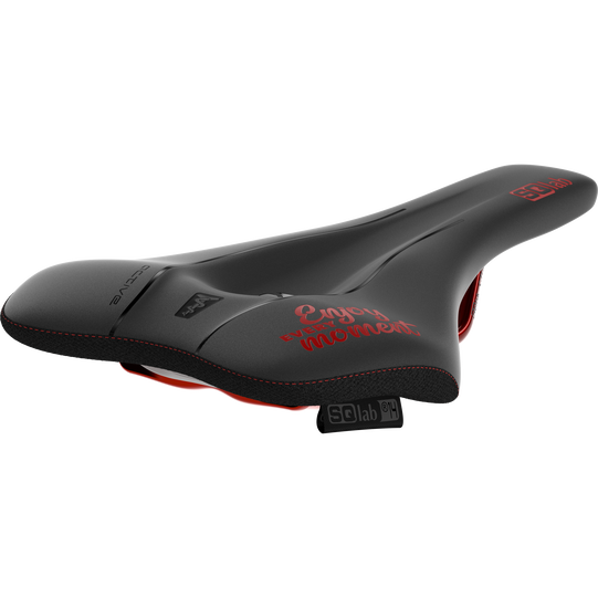 SQlab 611 Ergowave active 2.1 ltd. Enjoy MTB saddle in black and red