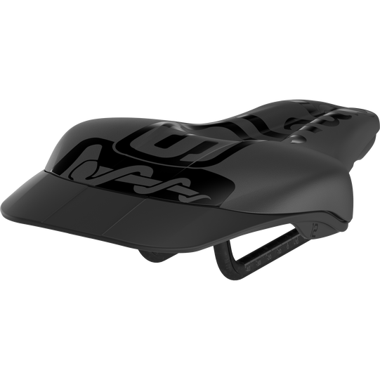 SQlab 613 ERGOWAVE® ltd. Team Carbon triathlon saddle in black with carbon rails