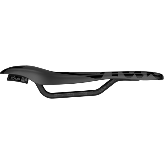 SQlab 612 ERGOWAVE R ltd. Team Carbon road bike saddle in black, side view