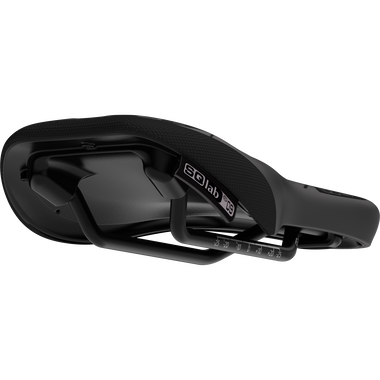 SQlab 6½ ERGOWAVE OX kids saddle 9cm in black – underside view showing angle-adjustable rails