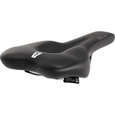 SQlab 610 M-D active saddle in black with central relief channel, three-quarter view