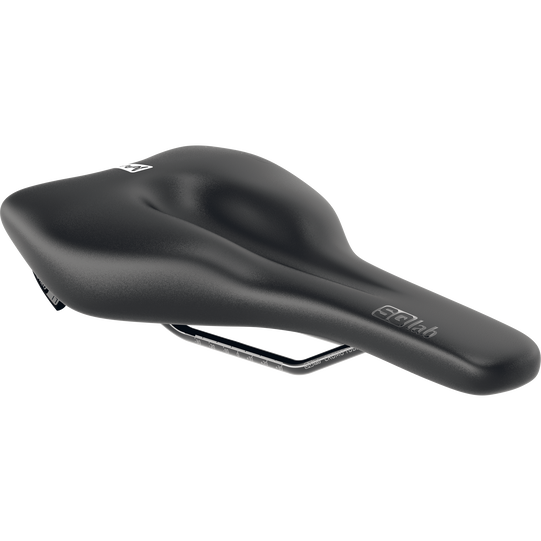 SQlab 610 M-D active saddle in matte black with central relief channel