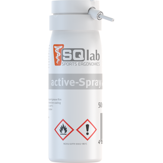 SQlab active-Spray spray d'entretien pour élastomères 50 ml en blanc et gris clair