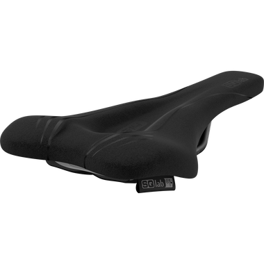 SQlab 614 ERGOWAVE active 2.1 S'Qantara bike saddle in black, three-quarter view