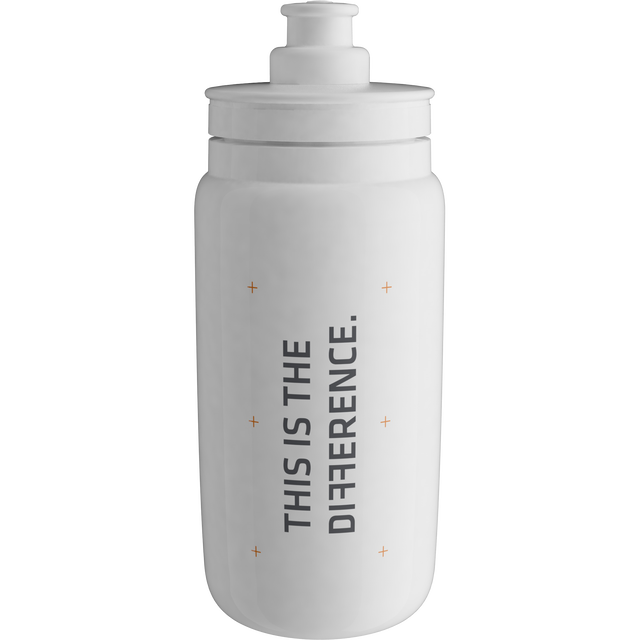 SQlab Trinkflasche 550 ml in weiß mit Push-Pull-Ventil, ultraleicht und BPA-frei