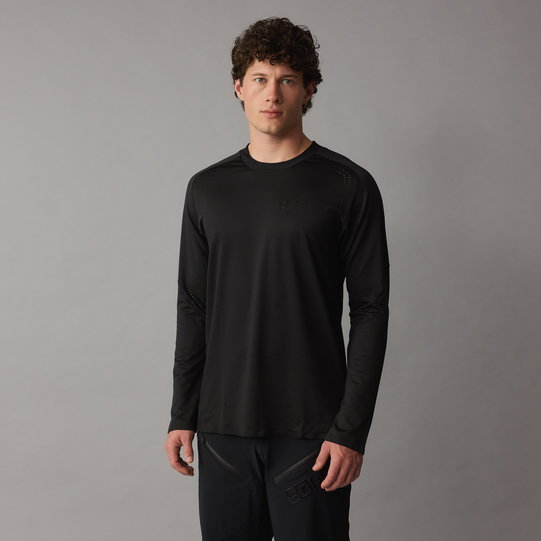 SQlab ONE OX long-sleeve mountain bike jersey in black with laser-cut ventilation for mountain biking