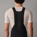 SQlab ONE12 2.0 Bib-Shorts in schwarz Rückenansicht mit Trägerdetail für Rennrad und Gravel