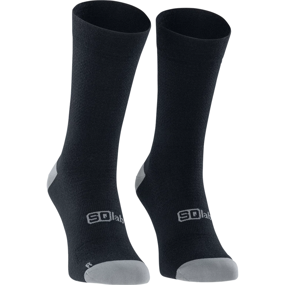 SQlab ONE10 Merino cycling socks unisex in black and light grey for cycling and commuting