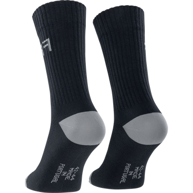 SQlab ONE11 2.0 unisex MTB cycling socks in black and grey for mountain biking