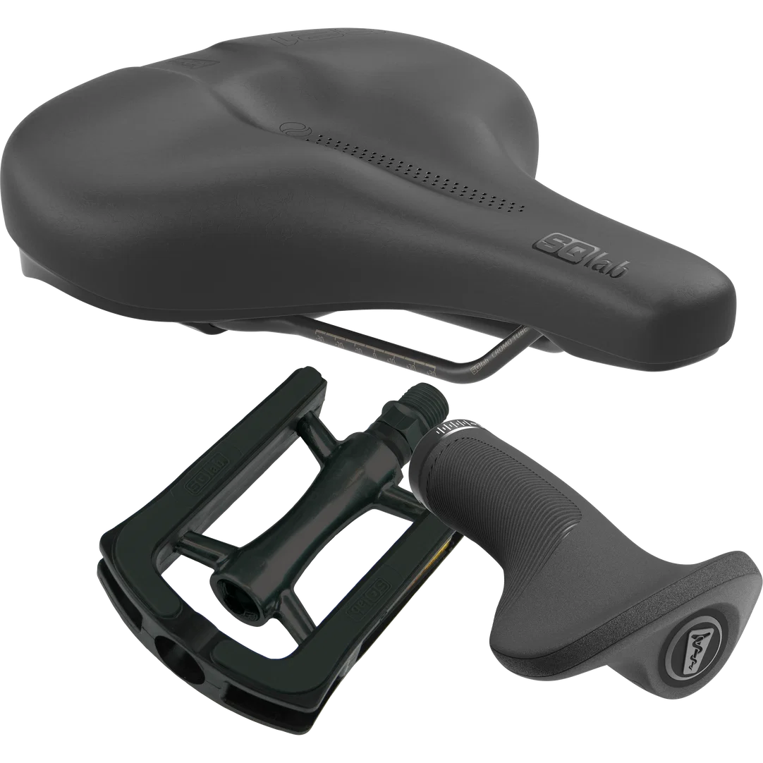 SQlab City Plus bundle saddle pedal and handlebar grip in black
